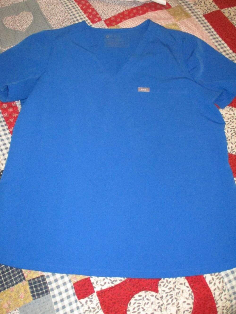 FIGS Technical Collection Royal Blue V-Neck Short Sleeve Scrub Top Womens Large - Picture 2 of 5